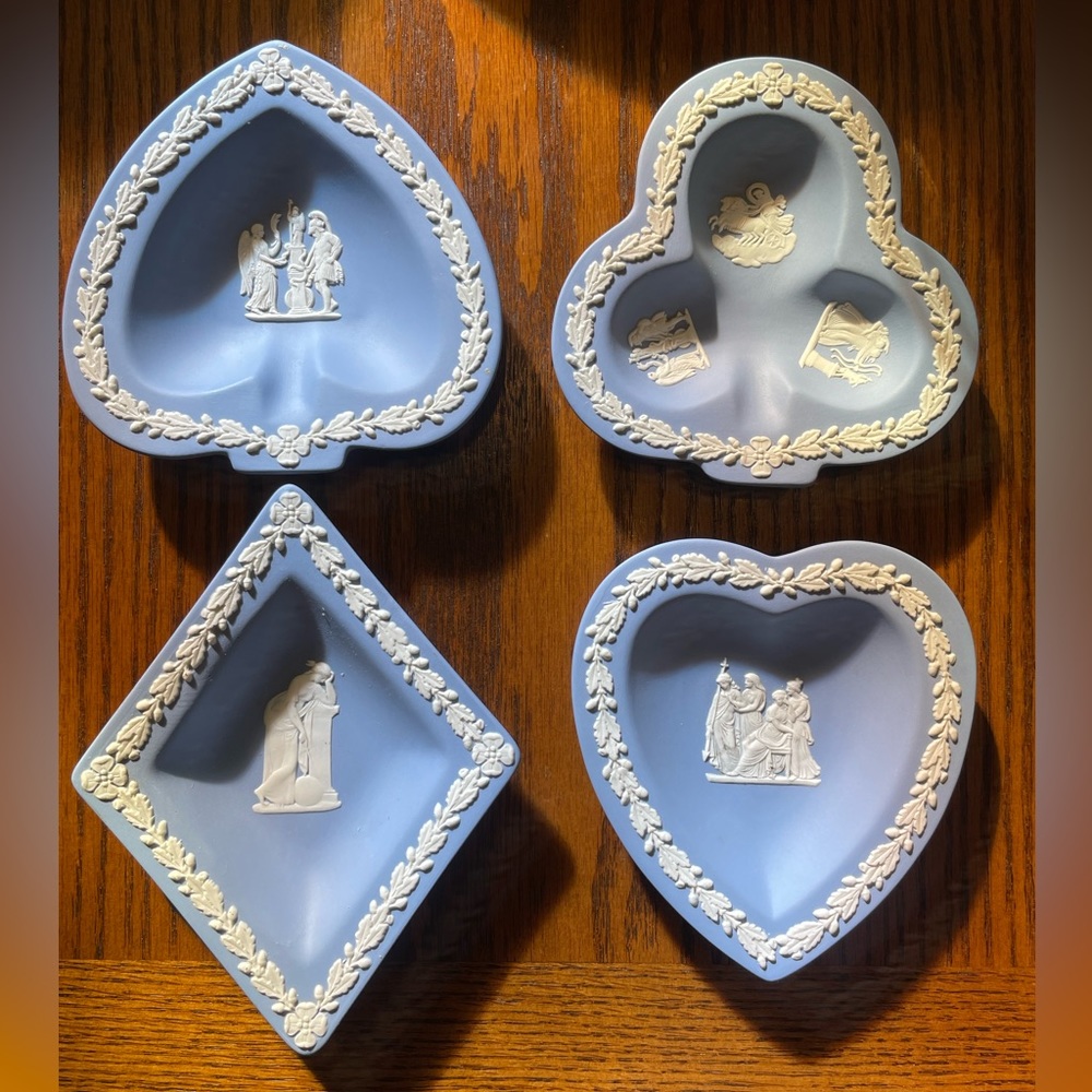 Wedgwood Bridge Set (All 4 pieces)